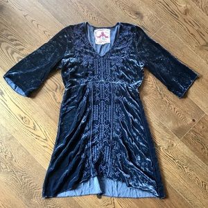 Johnny Was Leiko Velvet Embroidery Kimono Dress